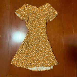 Honey Colored Flowy Forever 21 Dress Size Small